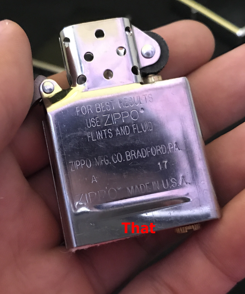 Đinh tán Zippo Thật rất đều, tán tròn đẹp, còn Zippo nhái đinh tán không đều
