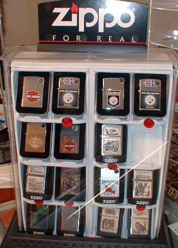 Dân chơi zippo và những chiếc bật lửa khủng Dân chơi zippo và những chiếc bật lửa khủng
