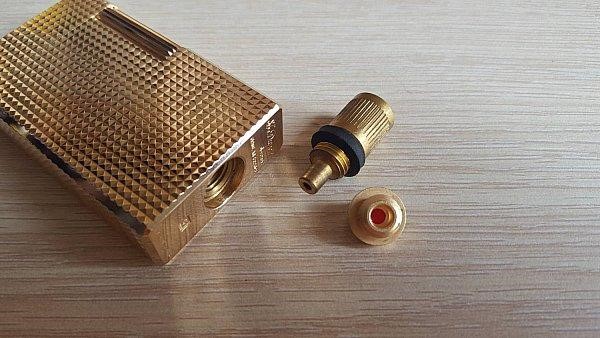 Là sản phẩm được cải tiến vơi thiết kế sang trọng hơn Là sản phẩm được cải tiến vơi thiết kế sang trọng hơn