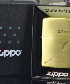 bật lửa zippo màu vàng