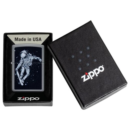 Zippo Skateboarding Astronaut Design Flat Grey - 48644 - Hình ảnh 6