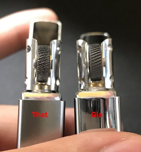 Bánh xe đánh lửa zippo thật có viền răng là các đường đan cắt chéo sắc nét
