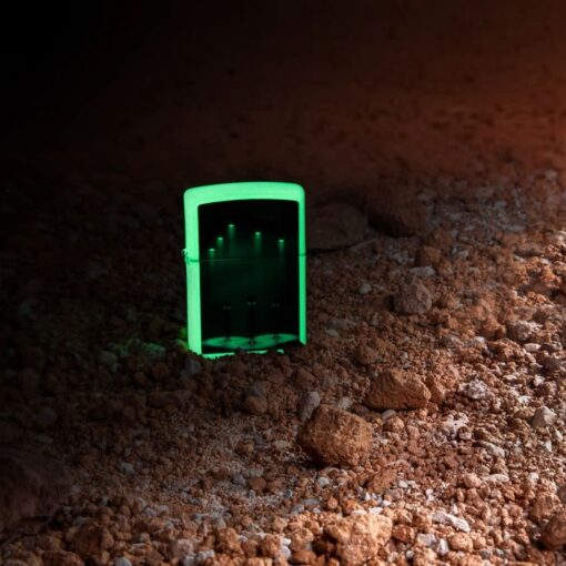 Zippo Aliens Design Glow-In-the-Dark - 49487 - Hình ảnh 7