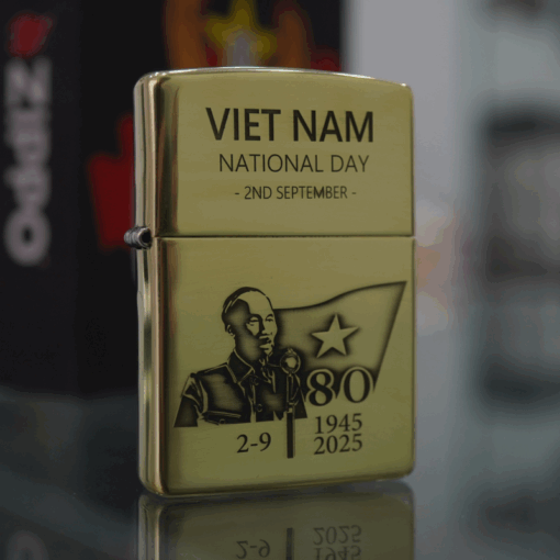 Zippo Kỷ niệm 80 năm Quốc khánh Việt Nam - 254B-A80 - Hình ảnh 2