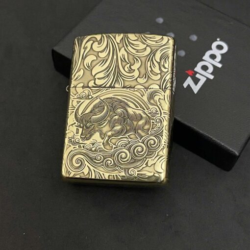 Zippo Brass 12 con giáp năm Sửu - Trâu