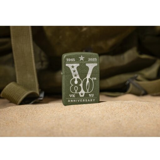 Zippo VE/VJ Day-80th Anniversary Collectible Steel Case – 46949 - Hình ảnh 9
