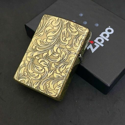 Zippo Brass 12 con giáp năm Hợi – Lợn - Hình ảnh 2