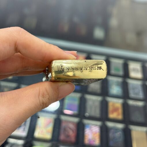 Zippo Armor Brass Auspicious Clouds and Buddha - BRC91 - Hình ảnh 8