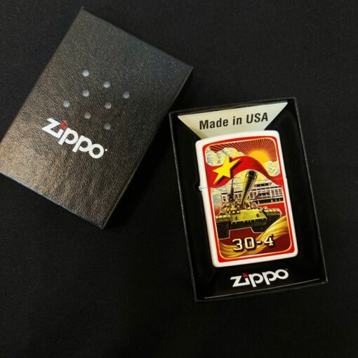 Zippo Ngày Thống Nhất - 214-RD - Hình ảnh 5