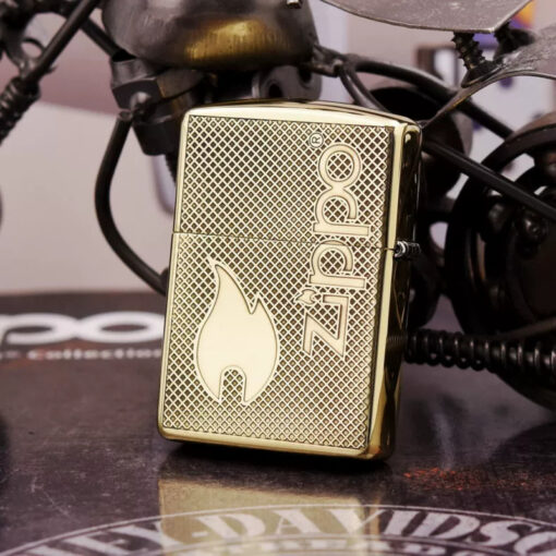 Zippo Armor Brass Classic Flame Logo - BRC78 - Hình ảnh 3