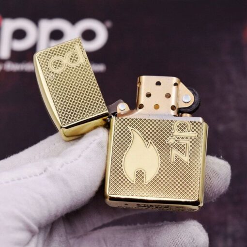 Zippo Armor Brass Classic Flame Logo - BRC78 - Hình ảnh 4